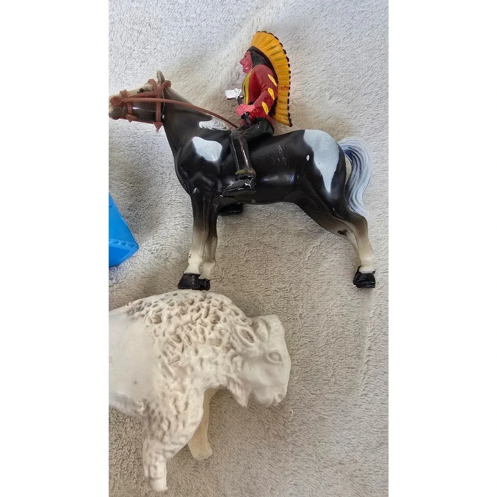 Vintage Western Toy Set Native American Chief Horse White Buffalo Teepee Figures